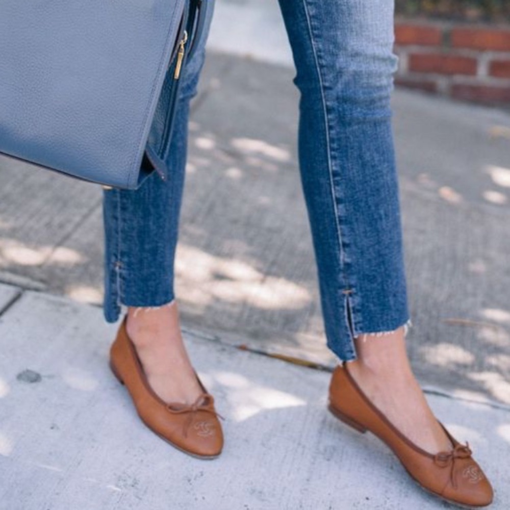 CHANEL Suede Flats